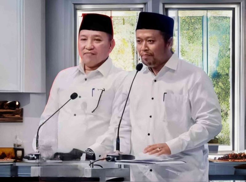 Foto: H. Slamet Junaidi Dan KH. Ahmad Mahfud, Bupati Dan Wakil Bupati Sampang
