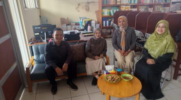 Pengawas SMK Kabupaten Karawang Tinjau Pelaksanaan MPLS Ramah di SMKN Pertanian Karawang